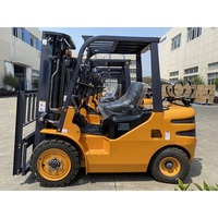 Chariot élévateur diesel de marque chinoise populaire HH30Z, avec mât à deux étages, capacité de 3000 kg, pneus pneumatiques