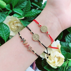 Pulsera con <span class=keywords><strong>Cruz</strong></span> de <span class=keywords><strong>San</strong></span> <span class=keywords><strong>Benito</strong></span>, brazalete negro y rojo, chapado en oro, de moda, venta al por mayor - Product Image 2