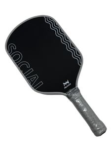 Paleta MUGOO Gen4 Core Ultra Ligera de Fibra de Carbono, Aprobada por la USAPA para Torneos, Ideal para Campeonatos Regionales - Product Image 2