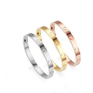 Bracelet de luxe en acier inoxydable doré, style vis, pour hommes et femmes, avec tournevis, logo de marque - Product Image 3
