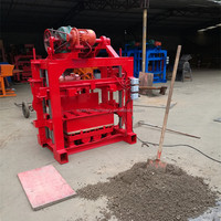 Machine de fabrication de briques creuses emboîtables en ciment QTJ4-35B pour engins de construction au Zimbabwe