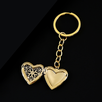 Ywyougang Porte-clés Cœur Creux 4 Couleurs, Cadre Photo Ouvrable en Acier Inoxydable, Motif Dentelle, Anneau d'Amour