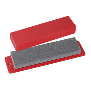 Piedra de Carburo de Silicio FERVI Carborundum PIETRA de Grano Medio y Fino para Afilar Cuchillos y Hachas - Product Image 1