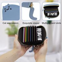 Dompet Kartu Ultra Tipis dengan Kapasitas Multi-Kartu, Aesthetic Modern, dan Pengunci Aman untuk Wanita