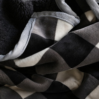 Couverture en flanelle à carreaux Sherpa douce, imprimée, en polaire, double couche, pour canapé et lit, fournisseur en gros OEM ODM personnalisé