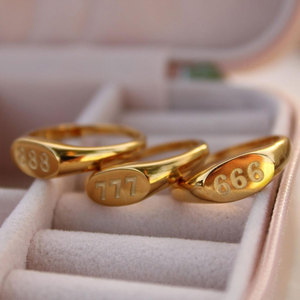 <span class=keywords><strong>Bague</strong></span> personnalisée en acier inoxydable 316L plaqué or 14k 18k PVD, anti-ternissement, étanche, avec logo et lettre, tendance pour femme - Meilleures ventes - Product Image 4