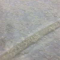 Tissu en dentelle ajourée avec sequins et perles brodés pour robe de mariée complète 26042901
