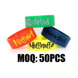 Pulsera De Cdigo Qr Twice Cuerda <span class=keywords><strong>Roja</strong></span> Anti Energy Santeria Nicaraga Antiahogado Con Pinchos Silicona Ps Exibidor Joyera - Product Image 6