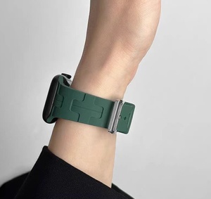 Dây đeo silicon thể thao cho Apple <span class=keywords><strong>Watch</strong></span> 49mm 45mm 44mm 46mm 42mm 38 40 41mm Dây đeo cổ tay cho iWatch Series Ultra 10 9 8 7 6 5 4 - Product Image 3