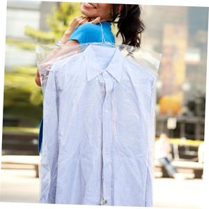 Sacs de protection jetables en gros pour vêtements, transparents, imperméables, avec fonction de sécurité et impression en gravure - Product Image 6