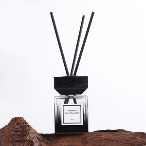 Thiết Kế Cổ Điển Sinh Thái Thân Thiện Với Hình Vuông Tùy Chỉnh Sơn 100Ml <span class=keywords><strong>Reed</strong></span> Khuếch Tán Chai Dầu Với Nắp Bằng Gỗ - Product Image 6