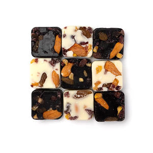 Caramelle al Cioccolato con Noci in Cubetti, Snack al Cioccolato e Noci, Vendita all'Ingrosso - Product Image 4