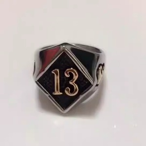 럭키 넘버 13 링 스테인레스 스틸 Sku ll 및 뼈 링 바이커 펑크 록 고스 고딕 남성용 인장 반지 선물 남자 친구 - Product Image 2