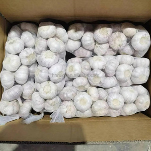 Entrega rápida Precio bajo Promoción 20KG Cartón 4-6CM Tamaño Nuevo Precio de ajo fresco por DHL <span class=keywords><strong>Express</strong></span> - Product Image 6