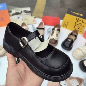 Nouvelles Chaussures de Qualité pour Filles et Enfants, Modèle Princesse ZHX020, Taille 26-37, Vente en Gros, de Bonne Qualité, à 3,85 Dollars - Product Image 2