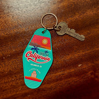Étiquettes de bagages en plastique PU, étiquettes de bagages rétro, plaques de numéro de motel, porte-clés d'hôtel, pendentifs en forme de diamant avec impression UV