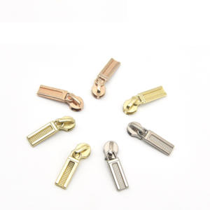 Extracteur de fermeture éclair en métal argenté pour sacs à dos New Samsonite Boots Helper Chain Extracteur de fermeture éclair en métal doré - Product Image 3