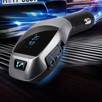 Chargeur de voiture à double port USB Émetteur FM sans fil mains libres Récepteur radio Portable Stéréo Audio Format MP3 pour tous les Smartphones