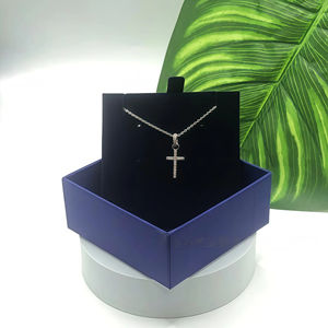 Collana a Croce Semplice ed Elegante con Ciondolo di Gesù, Gioielli e Regali all'Ingrosso per Coppie, per Feste di Uomini e Donne - Product Image 5