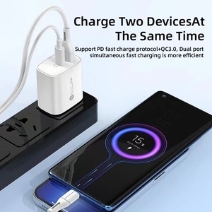 เครื่องชาร์จเร็ว USBA <span class=keywords><strong>18W</strong></span> usbc 20W QC 3.0 USB Type-C PD อะแดปเตอร์ EU US ปลั๊กที่ชาร์จติดผนังสำหรับ <span class=keywords><strong>iPhone</strong></span> 15 14 13 12 <span class=keywords><strong>11</strong></span> - Product Image 3