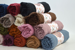 Popular Plain Pom Pom Crinkle Cotton Viscose Muslim Hijab Shawl Scarf Women Autumn Winter Warm <strong>Head</strong> <strong>Wraps</strong> - Product Image 2