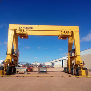 Grúa pórtico de neumáticos de 200 toneladas de servicio pesado con esparcidor de puntos de elevación múltiple para aplicaciones portuarias, de construcción naval y logística - Product Image 6