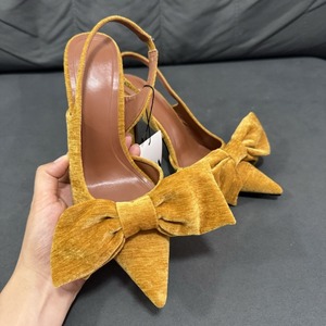 Sandalias de Tacón Alto con Punta en Pico y Lazo de Terciopelo Amarillo para Mujer, Estilo Moderno, Zapatos de Calidad para Dama - Product Image 4