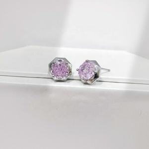 ต่างหูเงินแท้ 925 ประดับพลอยสีชมพู ดีไซน์สวยหรู คุณภาพสูง รูปหัวใจหลากสี ประดับเพชรซิร์โคเนียทรงโรสคัท สำหรับสาวๆ ราคาโรงงาน - Product Image 2