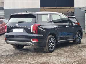รถ SUV ขนาดใหญ่ ปี 2022 สีดำ รุ่น Palisade ขับเคลื่อน 4 ล้อ เครื่องยนต์ดีเซล เกียร์ออโต้ ไม่มีประวัติอุบัติเหตุ 7 ที่นั่ง รถมือสองเกาหลีราคาประหยัด พร้อมเบาะนั่งอุ่น - Product Image 2