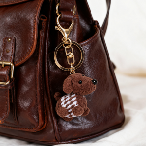 Handgefertigtes Set gehäkelter Welpen-Schlüsselanhänger, entzückende mehrfarbige Accessoires in Hundeform, stilvolle Taschenanhänger für Hundeliebhaber, personalisiertes Geschenk - Product Image 4