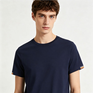 <span class=keywords><strong>T</strong></span>-<span class=keywords><strong>shirt</strong></span> classique <span class=keywords><strong>bleu</strong></span> <span class=keywords><strong>marine</strong></span> |   Style intemporel pour toutes les occasions - Product Image 1