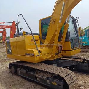 รถขุดไฮดรอลิกแบบตีนตะขาบ Komatsu PC110 ขนาด 11 ตัน มือสองจากญี่ปุ่น ราคาถูก พร้อมเครื่องยนต์และปั๊มคุณภาพสูง มีสินค้าในสต็อก - Product Image 5