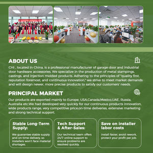 Porte de <span class=keywords><strong>garage</strong></span> en acier isolé blanc de qualité supérieure CHI avec fenêtre 9x7 personnalisable, résistante au vent et sécurisée - Product Image 6
