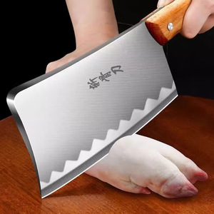 Home Use Bone Chopper Cleaver 18.5 Cm Carbon Steel Forged Heavy Duty Kitchen Knife With Wooden Handle - Product Image 4