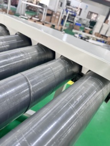 Transportador de correa de rodillos recubierto de poliuretano HDPE primario motorizado BIFA con piñón doble - Product Image 3