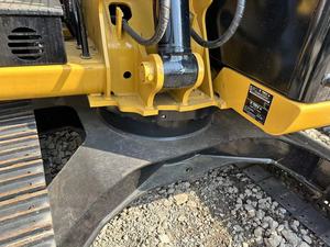 Excavadora sobre orugas Caterpillar 307D usada de 7 toneladas con bomba de motor PLC y componentes del núcleo de la caja de cambios-Alta eficiencia Horas DE TRABAJO bajas - Product Image 4