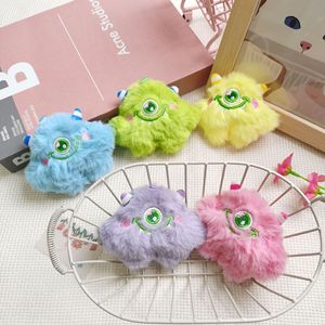Venta al por mayor directa de fábrica: Llavero personalizable de PU/EVA/PVC, muñeco de peluche de monstruo pequeño, colgante para bolso para niñas y niños - Product Image 5