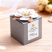 Boîte cadeau personnalisée en papier couché blanc avec couvercle à charnière pour mariage, estampage, parfum, bougie, bonbons, huile d'olive, gelée