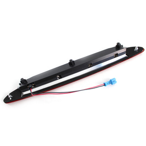 Luz de Freno Elevada para BMW Mini 12V Roja Negra Blanca M035 Luz de Señal de Giro - Product Image 3