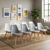 Chaise de salle à manger empilable Cyber Café, corps en plastique coloré, dossier croisé en bois, pour bar internet et église