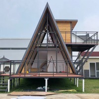 Villa de Luxe Préfabriquée en A de Plain-Pied, Maison Modulaire Isolée Thermiquement en Acier Léger, Petite Maison Triangle