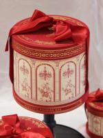 Retro-Kronleuchter-Design Zylindrische Hochwertige Geschenkbox aus Recyclingmaterialien mit Matter Laminierung und Prägung für Süßigkeiten und Pralinen