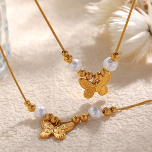 Collar con Colgante de Mariposa para Mujer, Chapado en Oro de 18K, Acero Inoxidable, Cadena de Serpiente con Perlas de Imitación, Joyería Linda para Uso Diario - Product Image 6