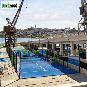 Terrain de padel panoramique extérieur en acier galvanisé à chaud LUX avec finition peinture poudrée, résistant au vent et anticorrosion - Product Image 1