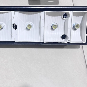 Para MB Heavy Truck Tail Light Long Tail Light OEM 0015406270 - Product Image 1