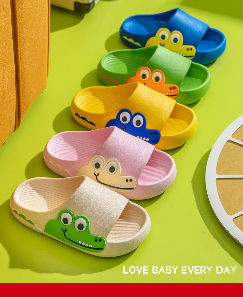 Kids Slippers 2022 All New Arrivals Boys and Girls Sliders Slippers Kids Sandals Wholesalers