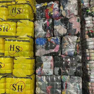 2025 Hochwertige gemischte gebrauchte Kleidung für Männer und Frauen für Kinder Ballen gebrauchte Kleidung Saubere Marken kleidung der Klasse A. - Product Image 3