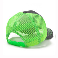Gorra de malla transpirable al por mayor, sombrero de sol de ocio con ala curva, gorra de camionero de malla con logotipo de cuero personalizado para primavera y verano al aire libre