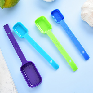 Juego de Cucharas Medidoras de Plástico Coloridas con Bandeja de Escala, 8 Piezas, Utensilios de Cocina para Hornear, Material PP, Diseño Moderno - Product Image 3