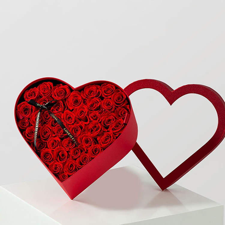 Luxury Wholesale Valentines Day Gift 2023 Paper Packaging Round Flower Heart Box for Flowers